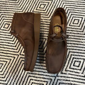 Clarks Wallabee Boot 2, size 8.5 in Beeswax Leather